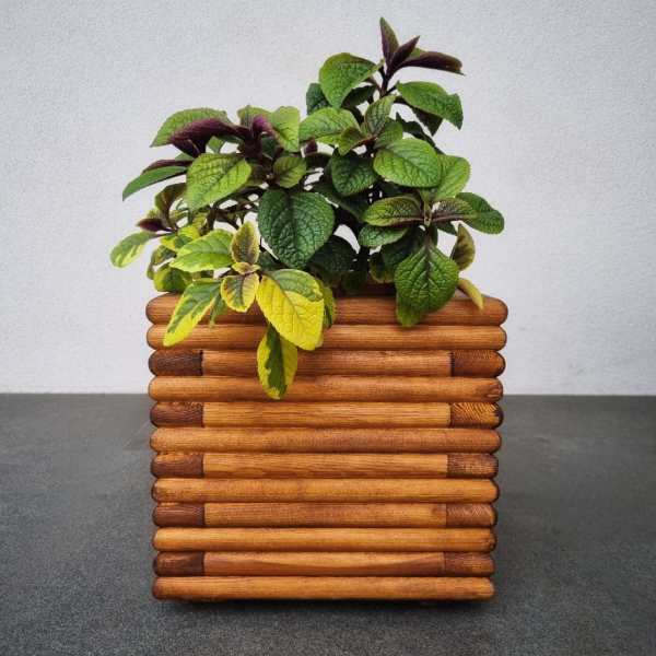 Large 3D Wooden Planter (Romb Profile)