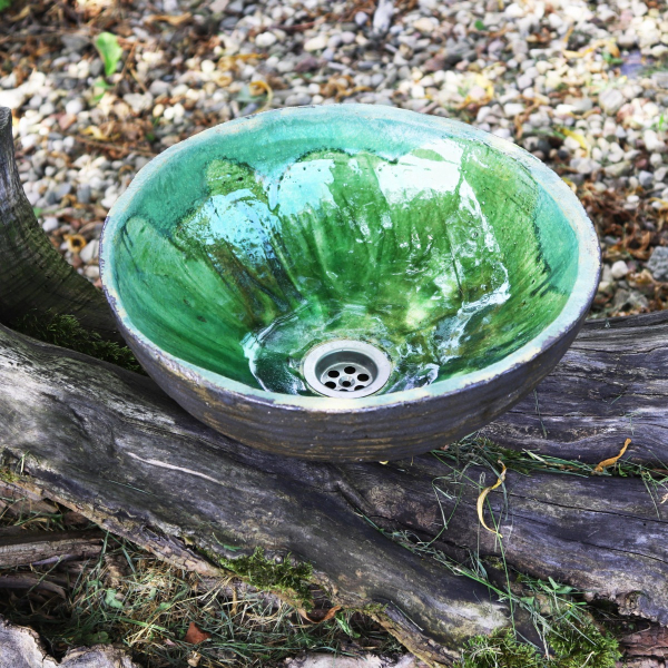 Ceramic Washbasin "Emerald"