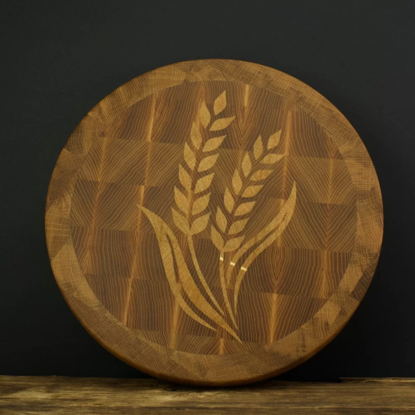 Large wooden cutting and serving board with ears