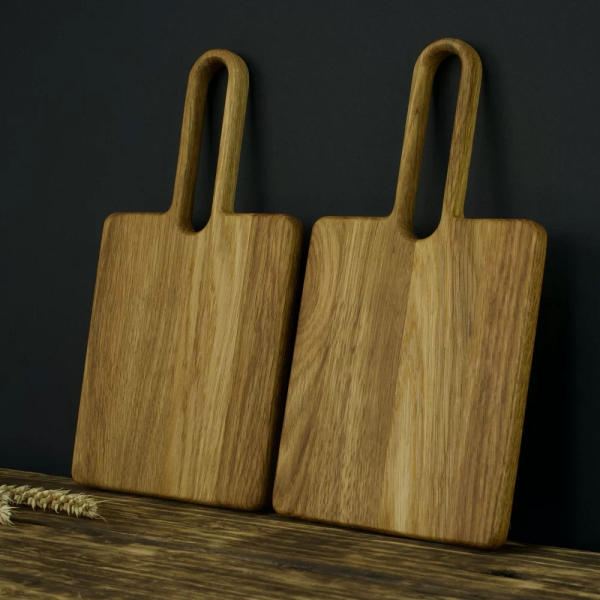 Set of two wooden cutting boards