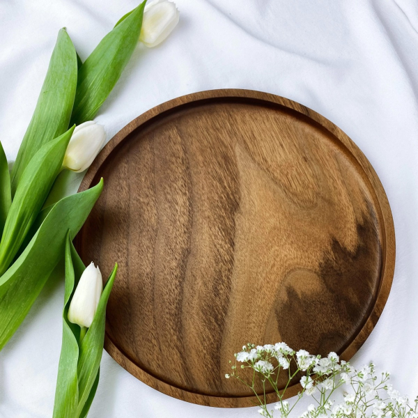 Walnut wood tray round