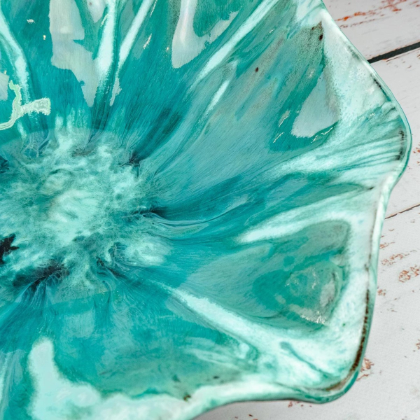 Wavy platter "turquoise love "