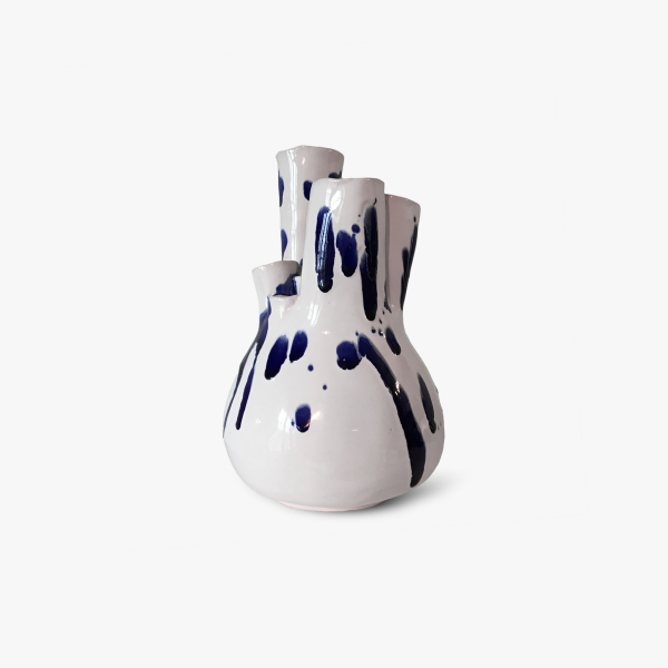 White blue splash heart vase