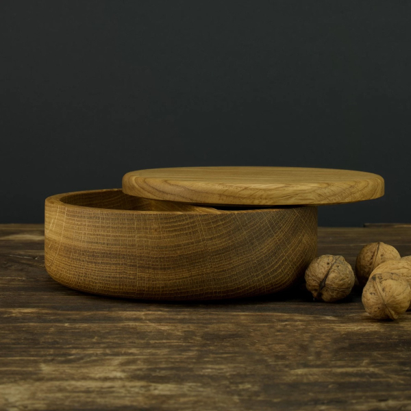 Wooden bowl with snack compartment