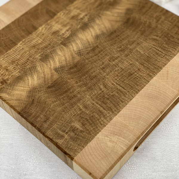 Wooden cutting board